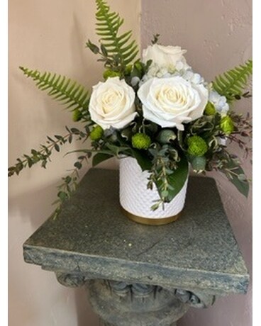 gratitudeofelegance Flower Arrangement