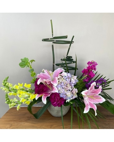 Beauty and Grace Flower Arrangement
