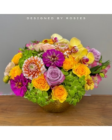 Exquisite Excellence Flower Arrangement