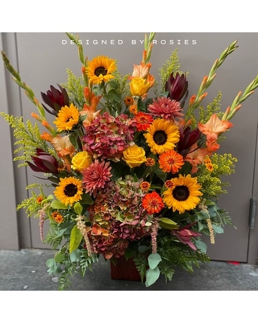Eleanor Bouquet Flower Arrangement