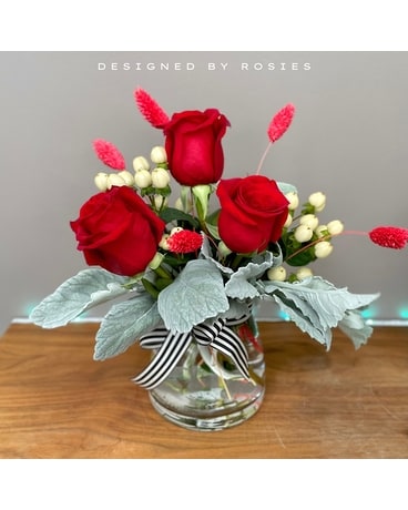 Yule Bouquet Flower Arrangement