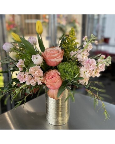 Ray of Beauty Flower Arrangement