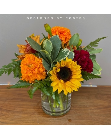 Sunny Dreams Centerpiece Flower Arrangement