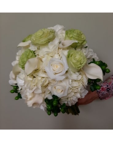 The Rusty Pelican Wedding Arrangement