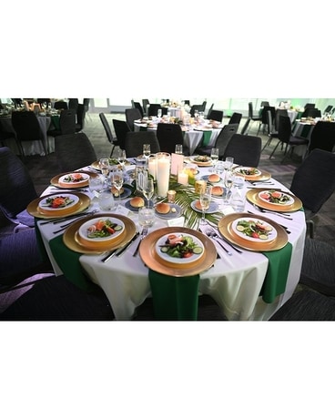 The Florida Aquarium Wedding Arrangement