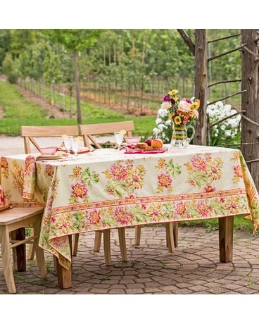 Dahlia Days Table Cloth Gifts