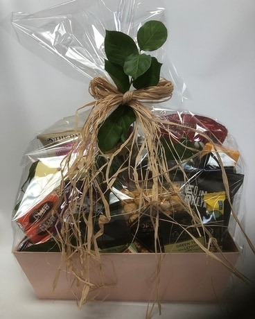 Gourmet Basket Gift Basket