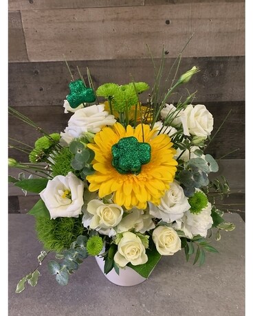 Irish Delight Flower Arrangement
