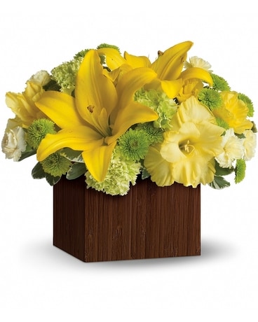 Smiles for Miles Flower Arrangement