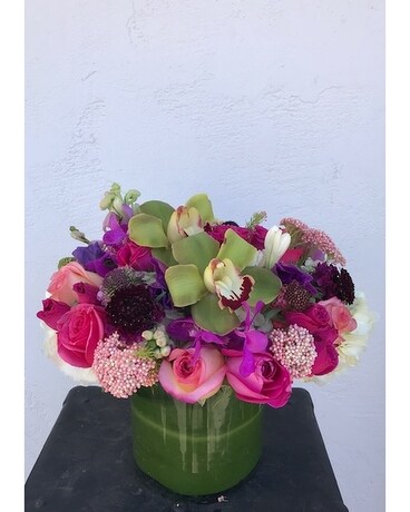 G-212 Flower Arrangement