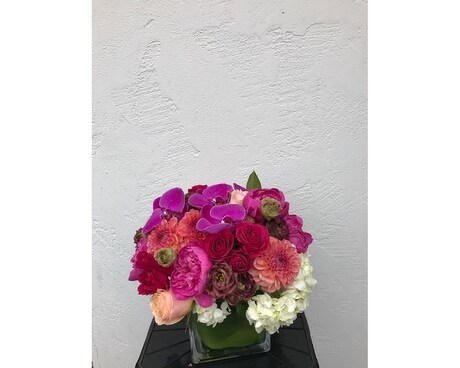 Custom Design 5221 Flower Arrangement