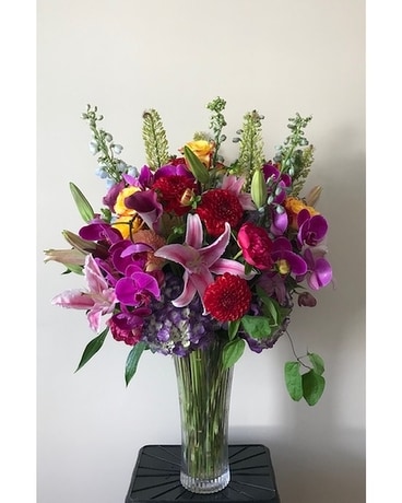 Custom Design 5223 Flower Arrangement