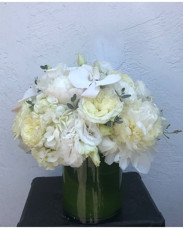 Custom Design 5240 Flower Arrangement
