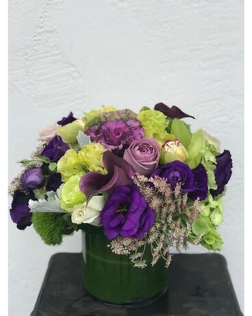 Custom Design 5332 Flower Arrangement