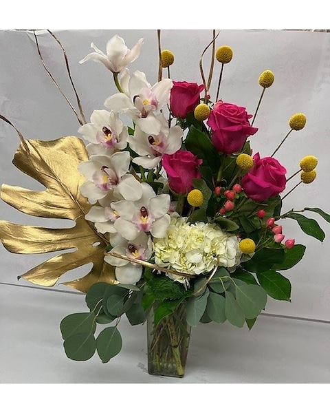 Beautiful Chocolate Bouquet with Cymbidium Orchids
