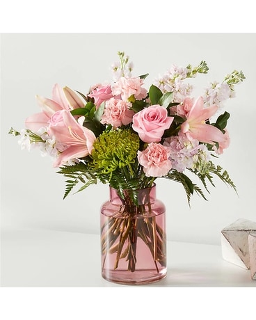 Pretty in Pink Flower Arrangement