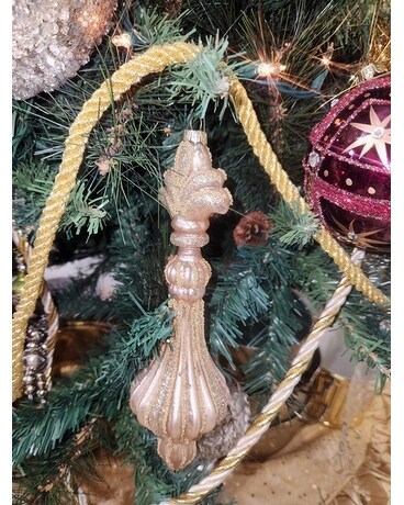 Glass Champagne Ornament 4pc Gifts