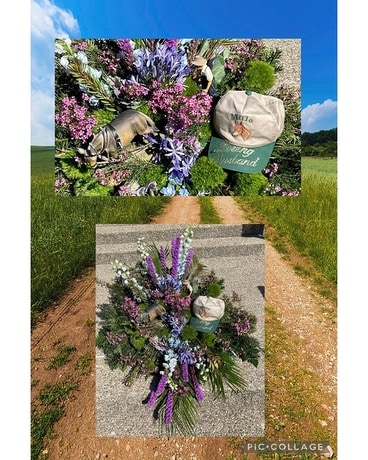 SPRING CASKET SPRAY Flower Arrangement