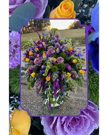 KALE AND PURPLE ROSES Flower Arrangement