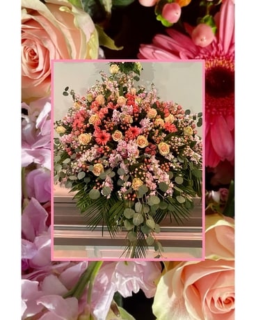 CORAL AND PEACH Flower Arrangement