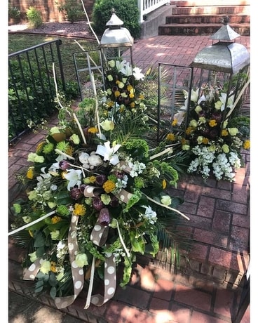 LANTERNS OF GREEN Flower Arrangement