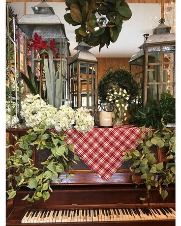 MUSIC IN OUR HEARTS Flower Arrangement
