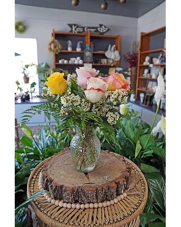 Half Dozen Roses Flower Arrangement
