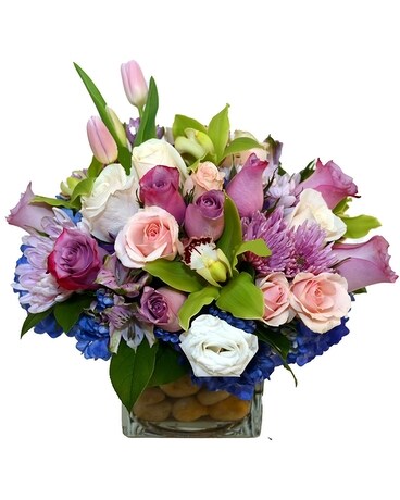 Sweet Thing Flower Arrangement