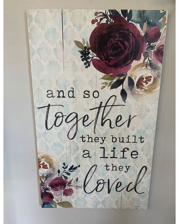 Pallet Decor Flower Arrangement
