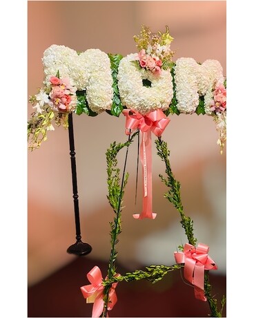 Custom Mom Standing Spray Sign 2 Flower Arrangement