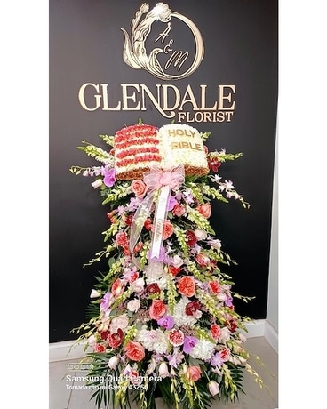 Bible Funeral Tribute 005 Flower Arrangement