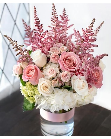 Blush Magnetic Elegance Flower Arrangement