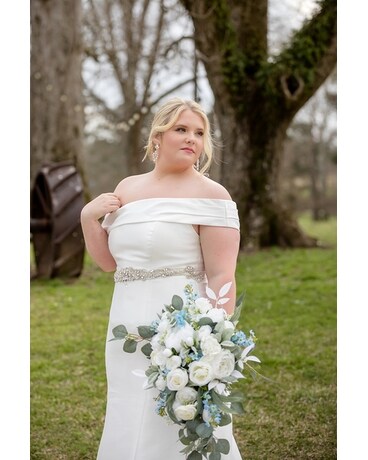 Bride's Bouquet Wedding Arrangement
