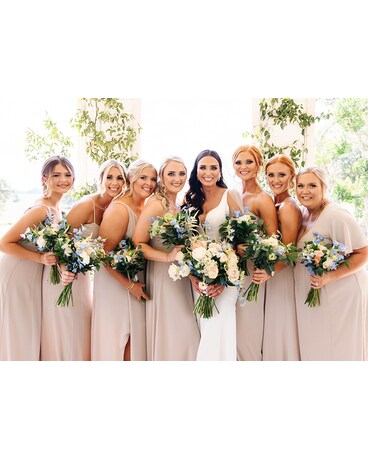 Bride & Bridesmaid Bouquets Wedding Arrangement