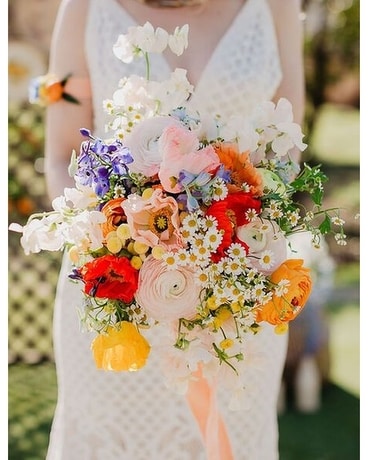 Molly Bryant Wedding Specialty Arrangement