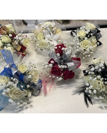 Prom Corsages in Savannah GA - The Flower Boutique