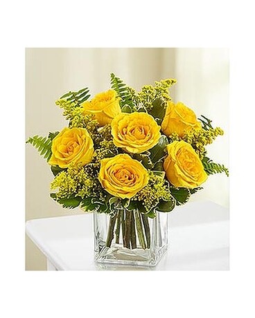 6 Yellow Roses in Cube MF1080YL