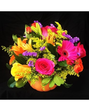 RASPBERRY PUMPKIN Flower Arrangement
