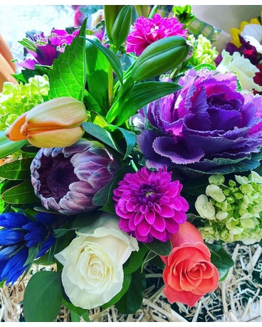 Seasonal Wrapped Blooms - WRAPPED BOUQUET Flower Arrangement