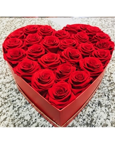 Heart & Kiss Fresh Red Roses Flower Arrangement