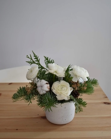 White ranunculus Flower Arrangement