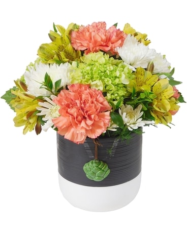 Bold Onyx Flower Arrangement