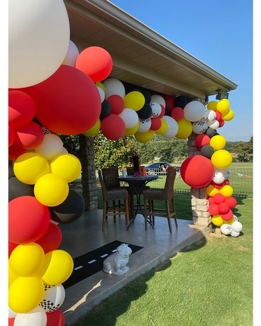 Off to the Races Balloons