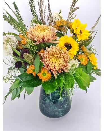 Upper Delta Flower Arrangement