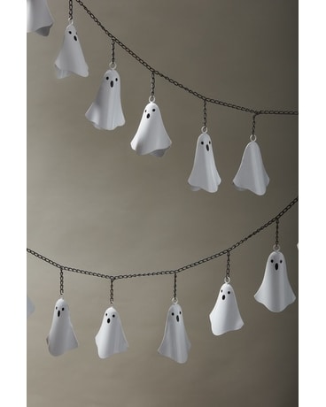 garland size,  inches height and  inches wide.