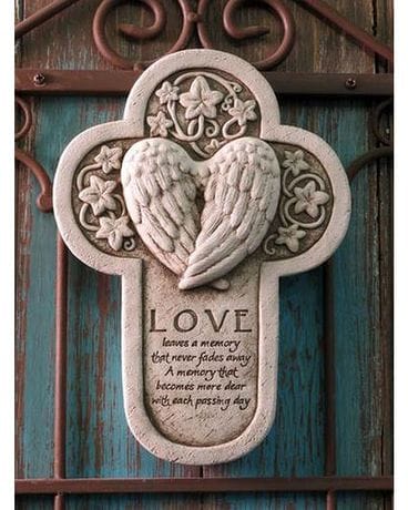 Love Leaves A Memory Gifts