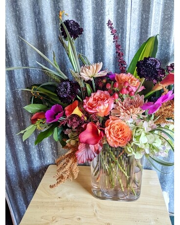 Chai Tea Moreno Vase Flower Arrangement