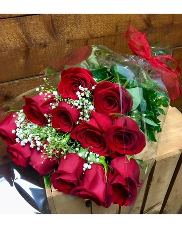Red Rose Bouquet Flower Arrangement