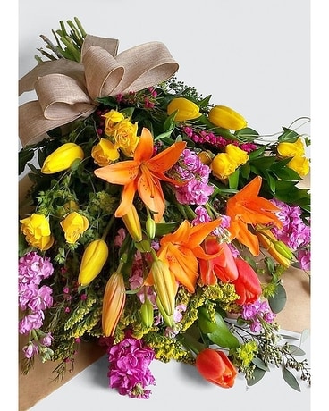 Vibrant Bouquet Flower Arrangement