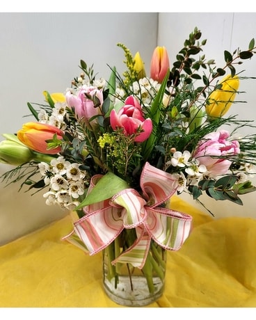 Jay's Special Mixed Tulips Flower Arrangement